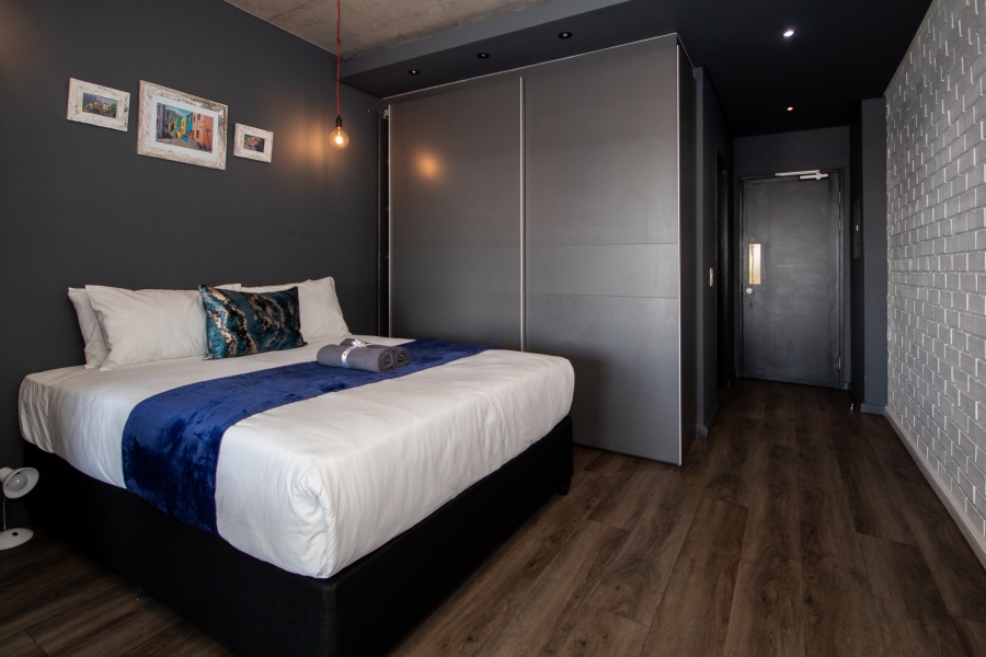 1 Bedroom Property for Sale in Woodstock Western Cape